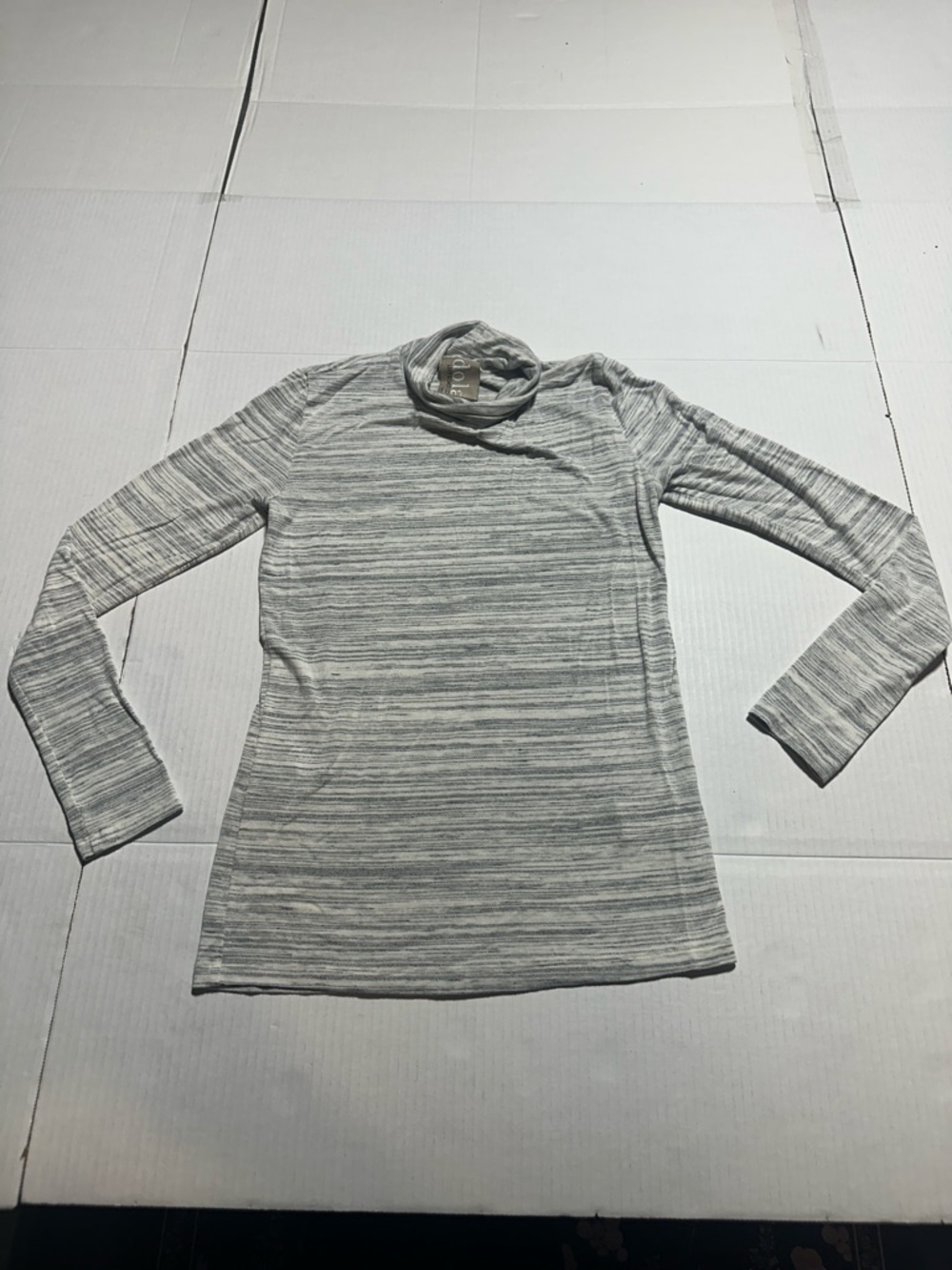 Dolan Left Coast Collection Heather Gray off white Long Sleeve Mock Neck Top XS